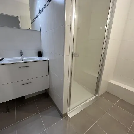 T3 De 66m² Avec Terrasse, Parking Et Proche Jetée Thiers, Centre-ville D'arcachon - Fr-1-374-209 Appartement