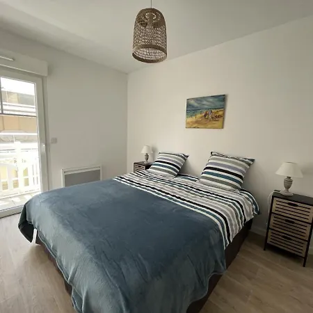 T3 De 66m² Avec Terrasse, Parking Et Proche Jetee Thiers, Centre-ville D'arcachon - Fr-1-374-209 ארסשון