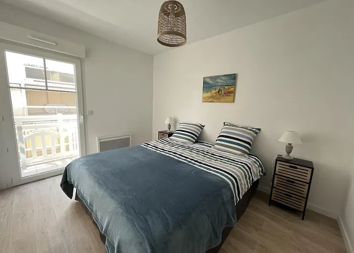 T3 De 66m² Avec Terrasse, Parking Et Proche Jetee Thiers, Centre-ville D'arcachon - Fr-1-374-209 アルカション