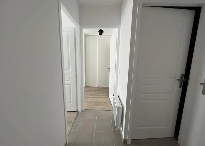 T3 De 66m² Avec Terrasse, Parking Et Proche Jetee Thiers, Centre-ville D'arcachon - Fr-1-374-209 *