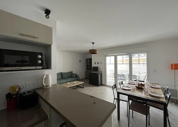 T3 De 66m² Avec Terrasse, Parking Et Proche Jetee Thiers, Centre-ville D'arcachon - Fr-1-374-209 * アルカション