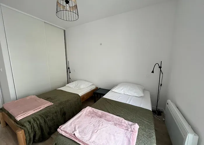 T3 De 66m² Avec Terrasse, Parking Et Proche Jetee Thiers, Centre-ville D'arcachon - Fr-1-374-209 アパート *